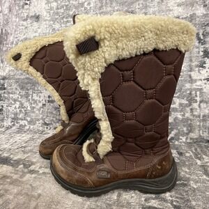 UGG Australia Capstone Waterproof Boots Size 7 Distressed Leather Winter Boots